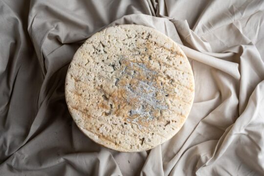 Hiszpański ser pleśniowy La Peral Estrella krowi 250g - obrazek 2